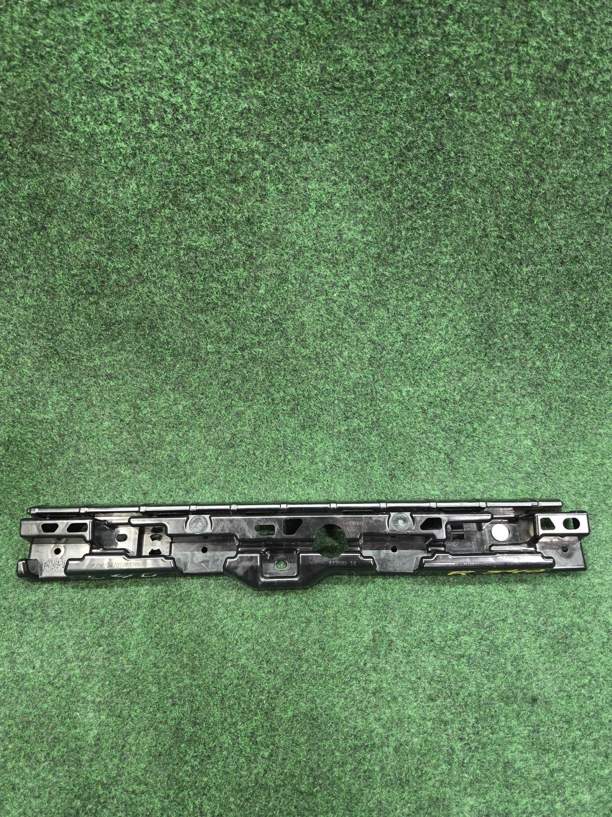 2017-2023 Bmw 540i Rh Rocking Moulding Braket Supporting Ledge Oem 51777387344