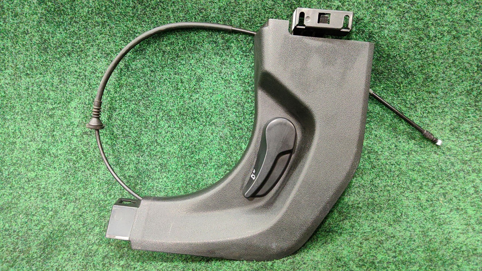 2017-2022 Bmw 530i Kick Panel Front Driver Side Oem 51477420949