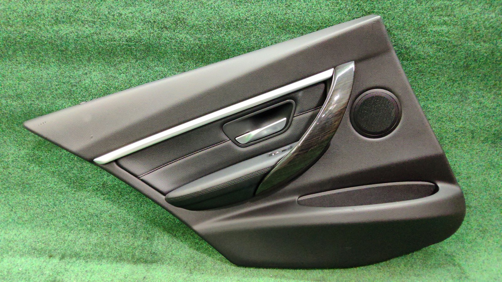 2012-2019 BMW 330i Door Trim Panel Left OEM 51427280939 Original