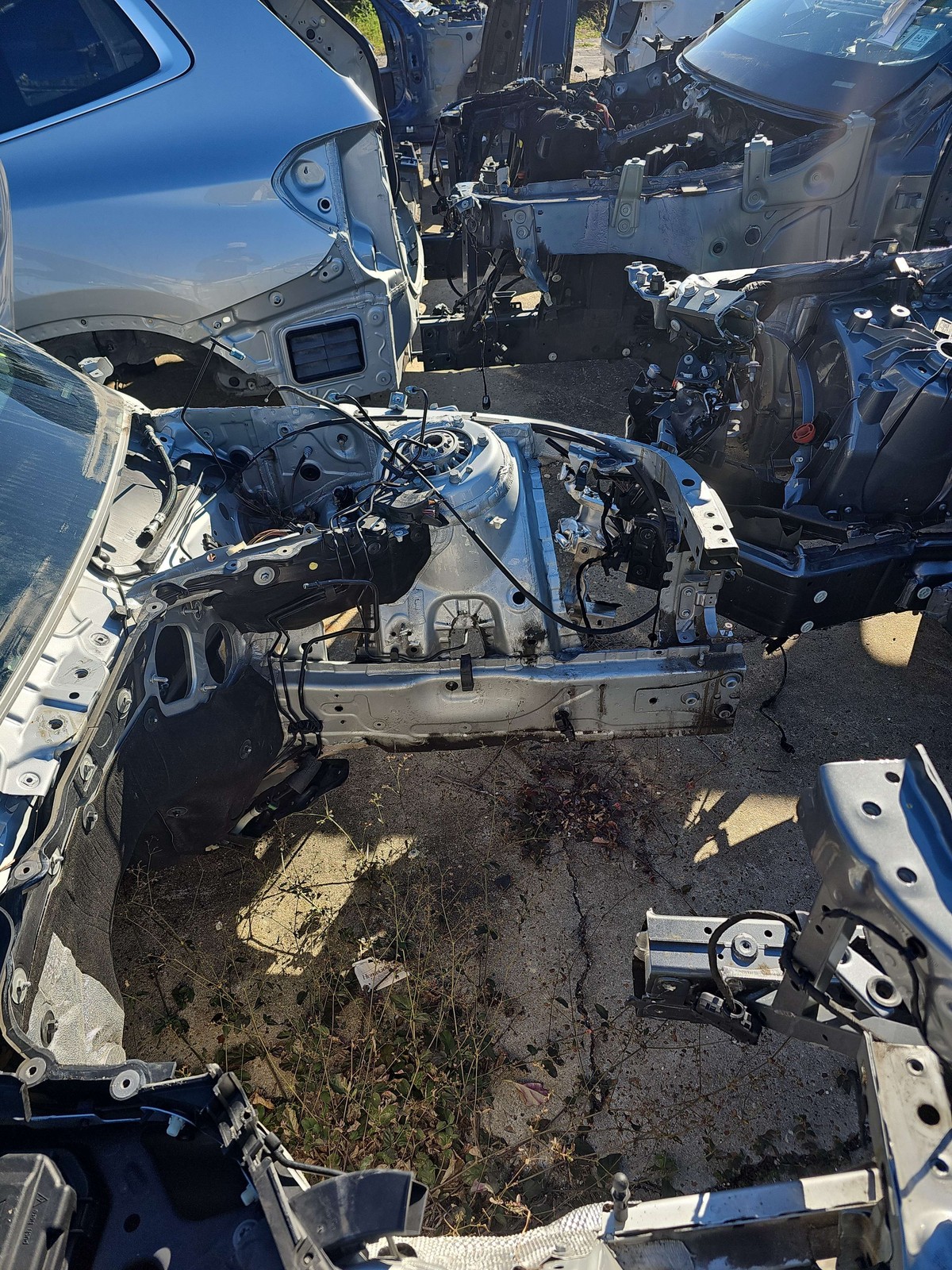 2017-2023 Bmw 330i Front Right Engine Support Oem 41007377918