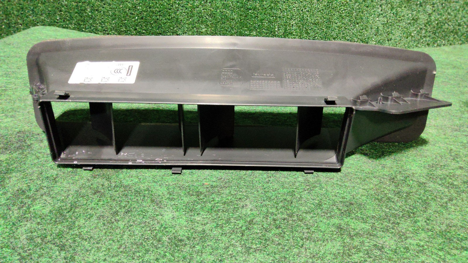 2015-2020 Audi A3 Quattro A/c System Distribution Oem 8v1858431b