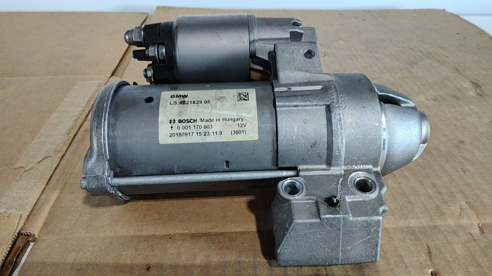 2017-2020 BMW 530i 2.0L Engine Starter Motor OEM 12418621839