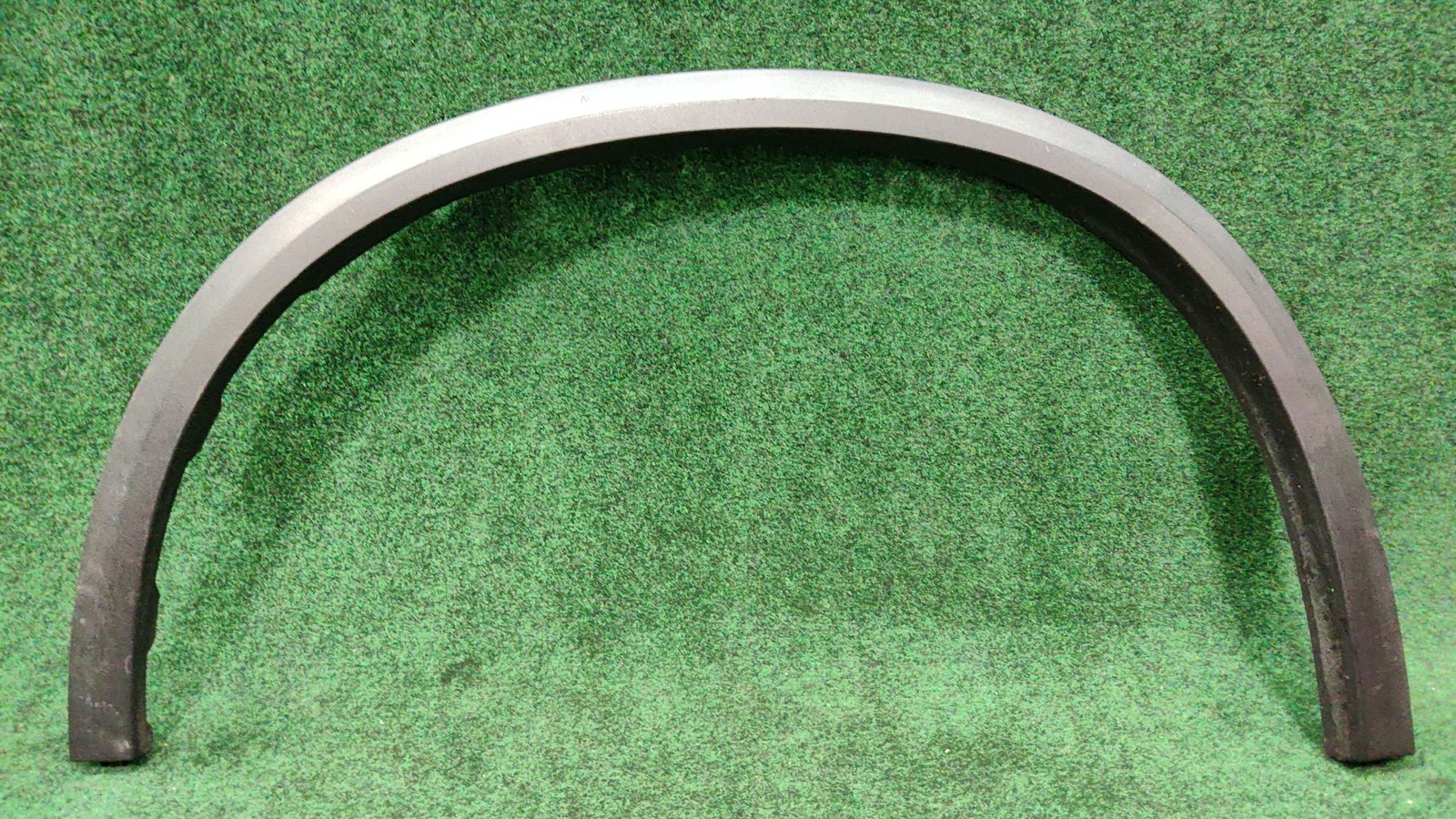 2019-2025 BMW X5 Left FRONT Fender TRIM Pannel OEM 51777441057