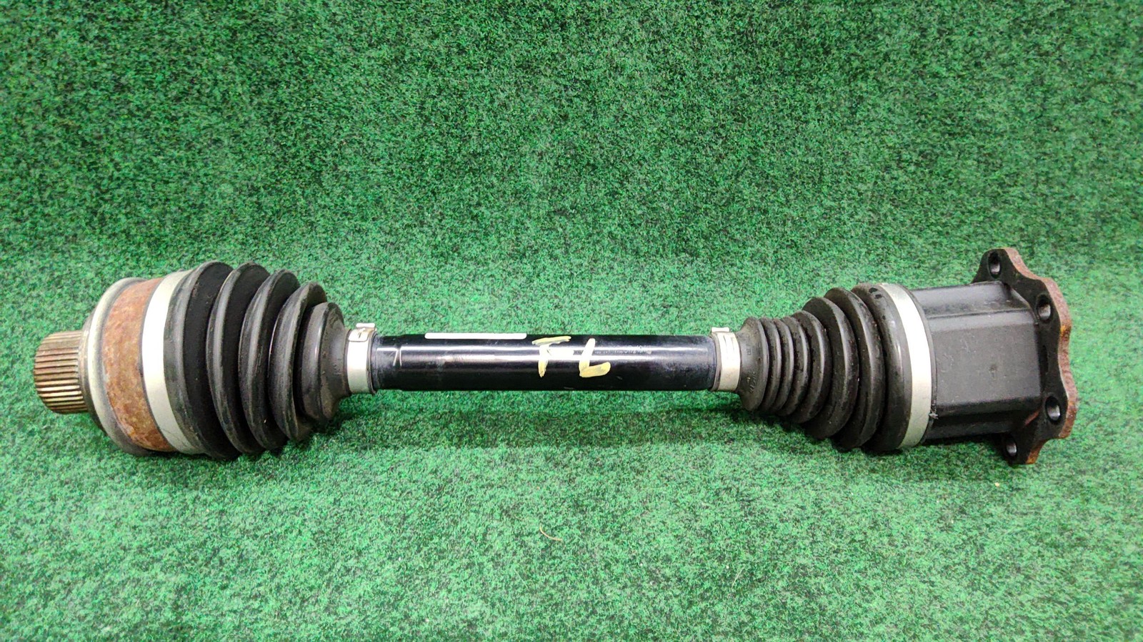 2018-2025 Audi Q7 Quattro Front Axle Shaft Assembly Left 17k Mils Oem 4m0407271d