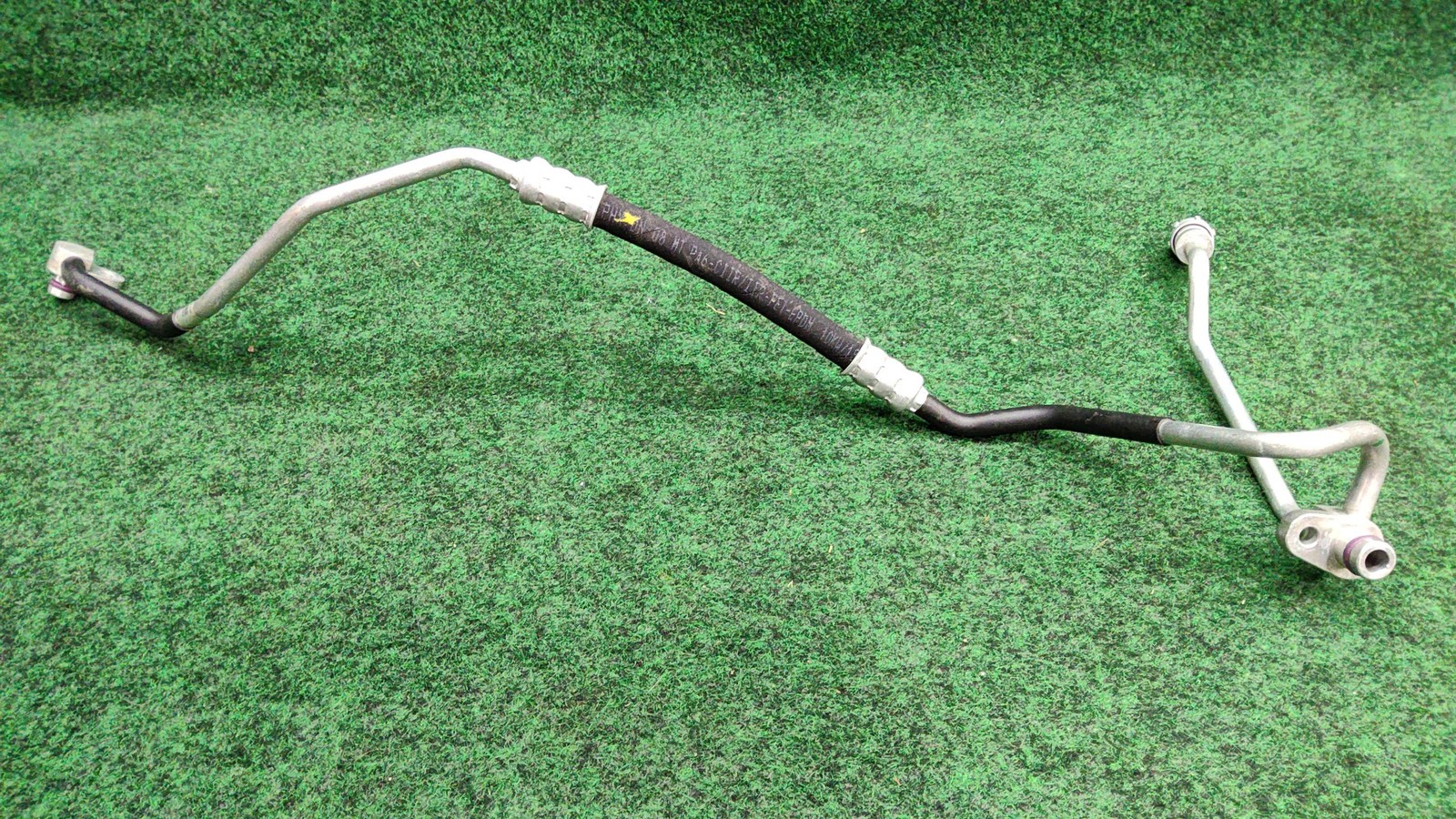 2017-2019 Audi A4 Quattro A/c Refrigerant Liquid Hose Line 69k Mls Oem 8w1816720