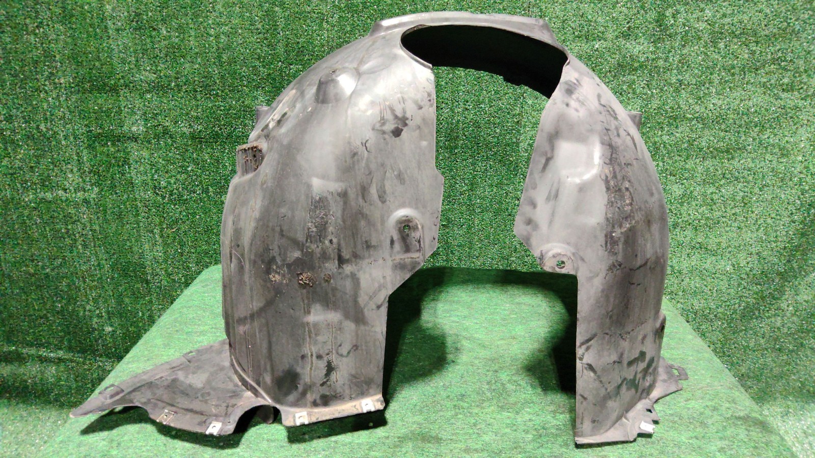 2015-2020 Audi A3 Quattro Front Right Fender Inner Liner Oem 8v5821172