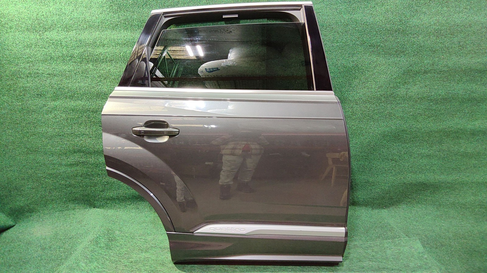 2017-2025 Audi Q7 Rear Right Door Samurai Grey 3M3M OEM 4M0833052E