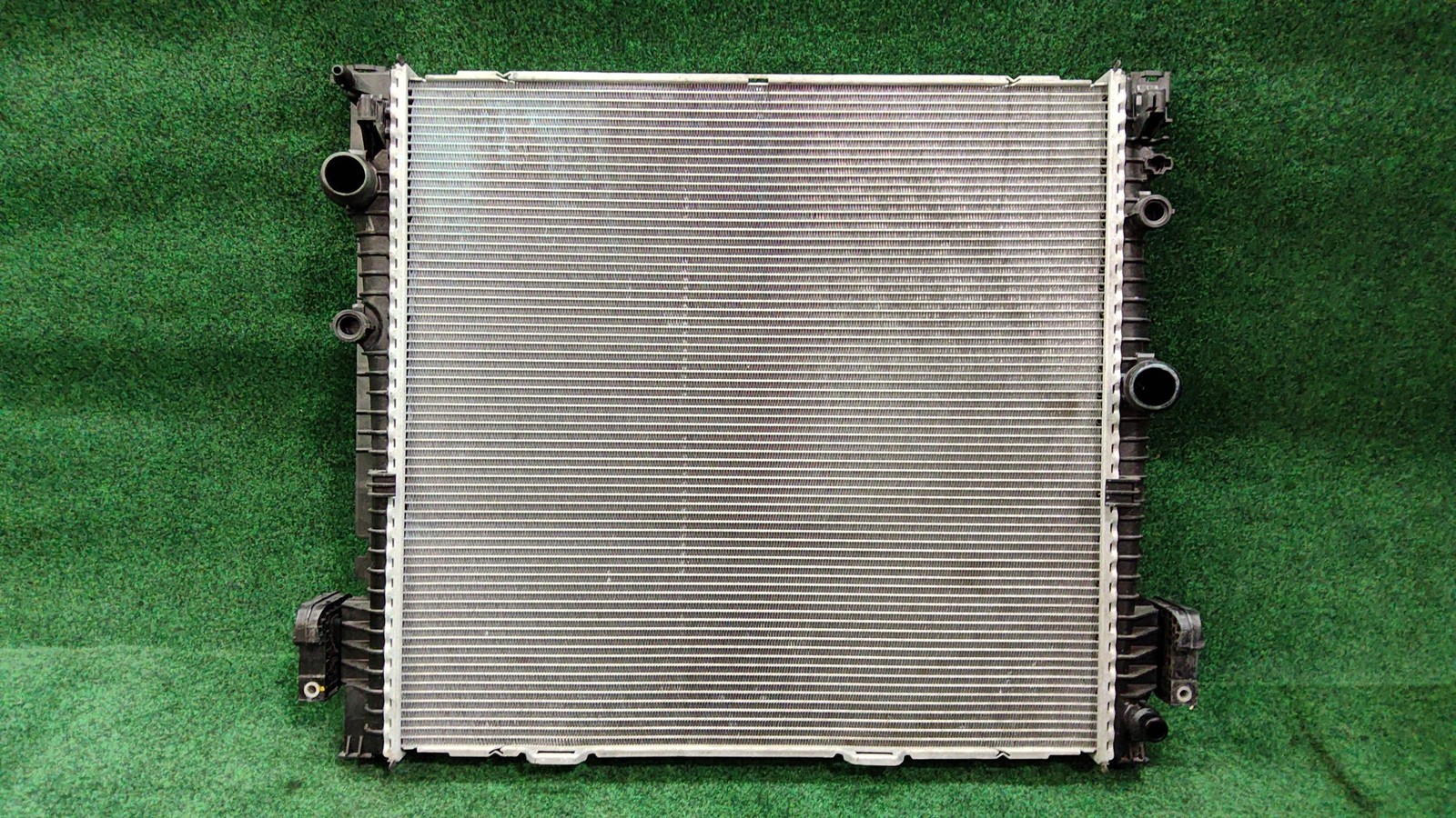 2018-2024 BMW X3 Engine Front Primary Radiator OEM 17119797807