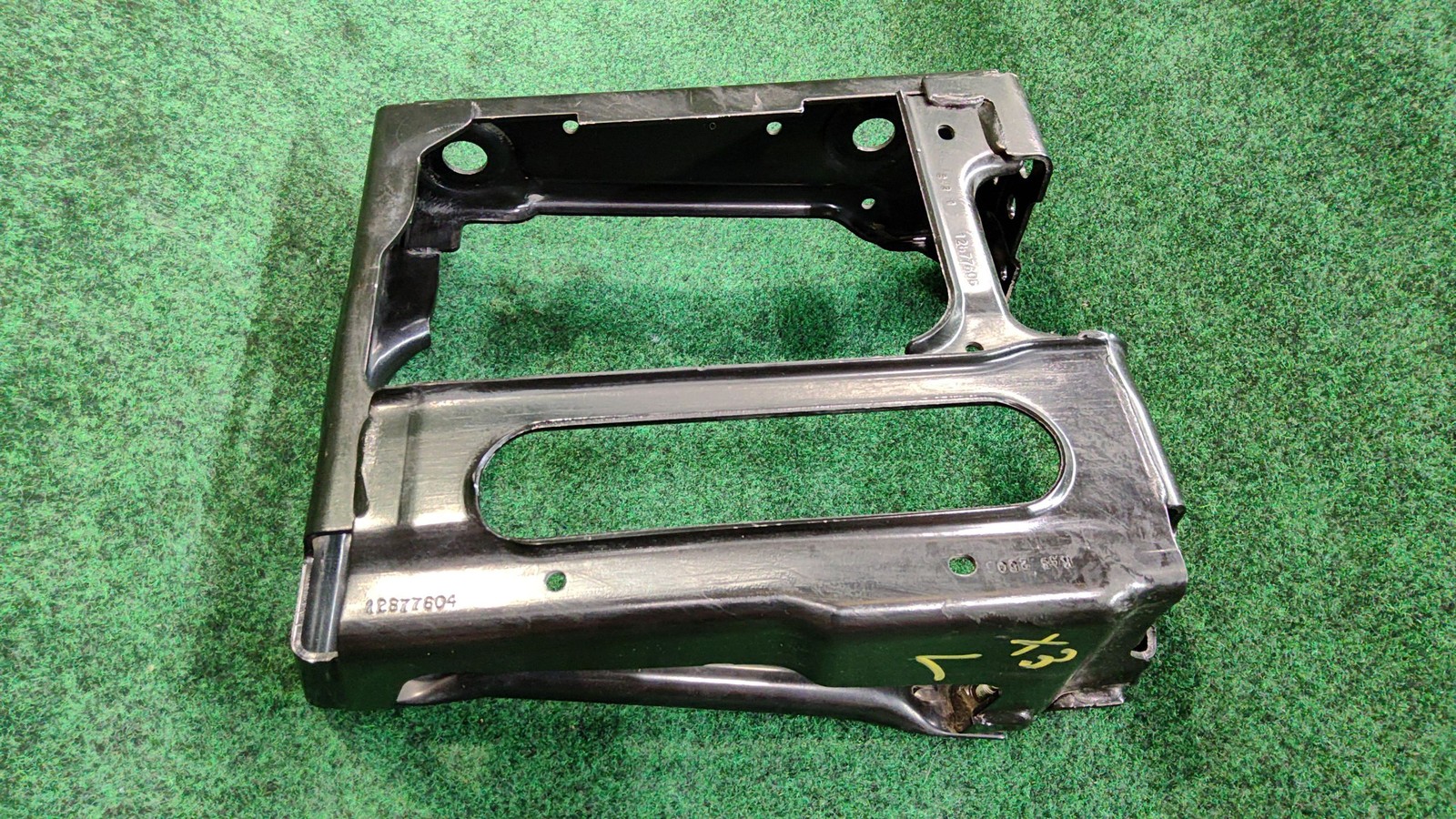 2018-2024 Bmw X3g01 Front Left Side Headlight Mount Bracket Oem 51647400113