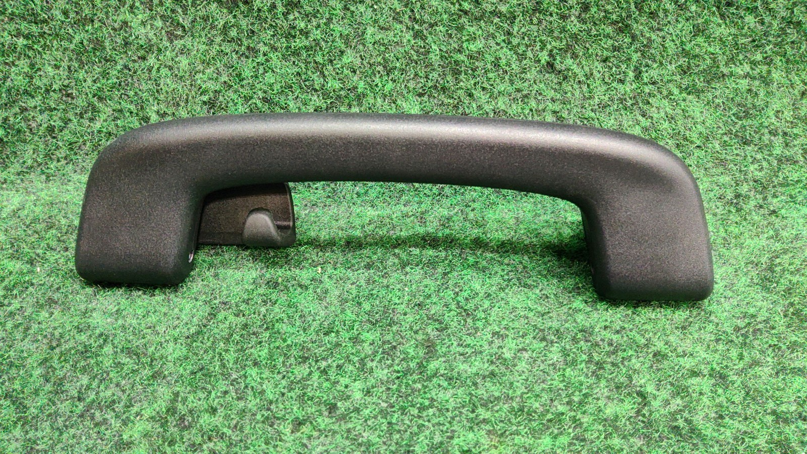 2023-2026 Bmw X1 M35i Left Rear Interior Grab handle Oem 51167464441