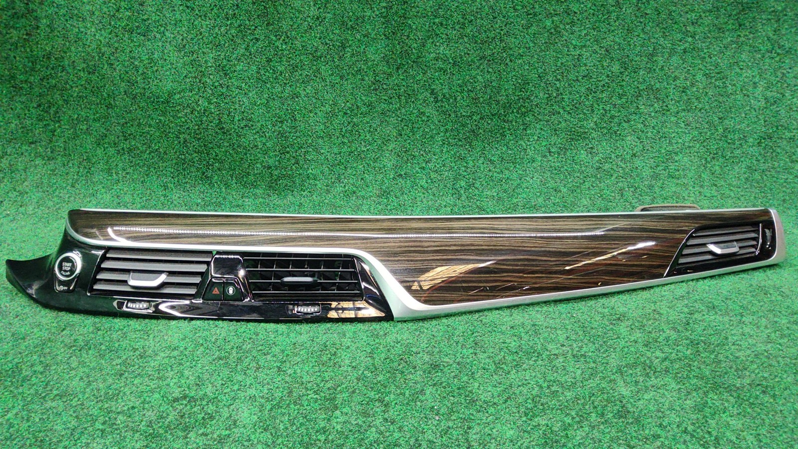 2017-2023 BMW 530i Dashboard A/C Heater Air Grill OEM 51459378022 64229329579