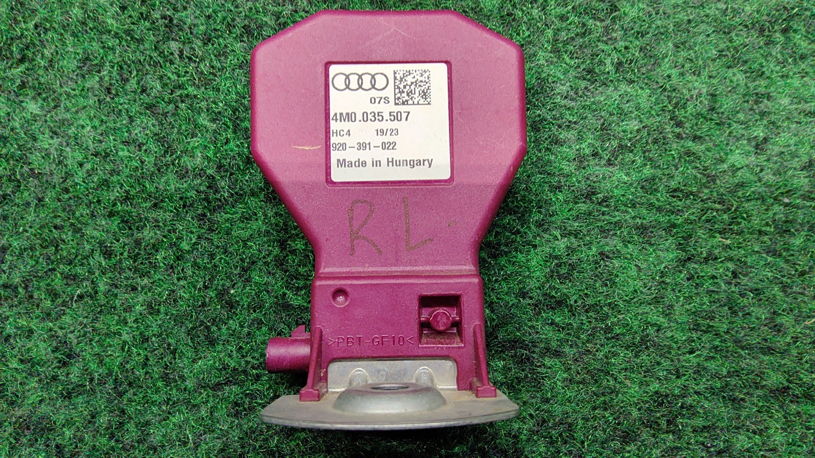 2017-2025 Audi Q5 Rear Mobile Phone Antenna Oem 4m0035507 Original