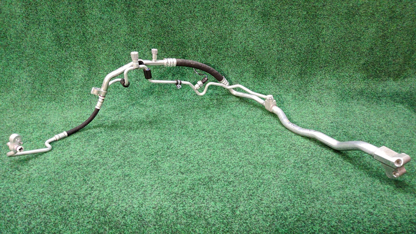 2016-2022 Bmw X1 Refrigerant Liquid Hose Oem 64536834659 64536842037 64536805436