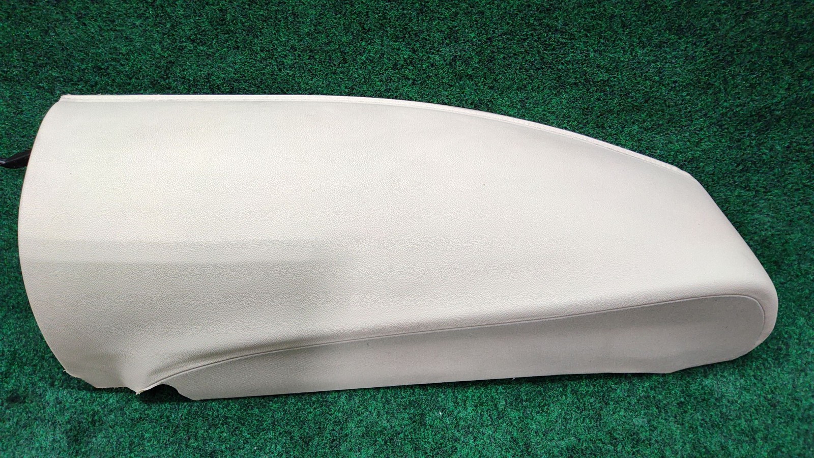 2017-2023 BMW 530i Rear Right Seat Bolster Panel OEM 52207456242