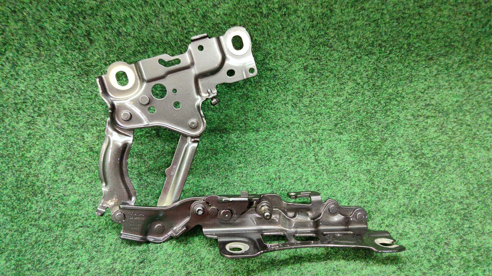 2019-2025 Bmw 330i Right Hood Hinge mineral Gray Metalli/b39 Oem 41008494432