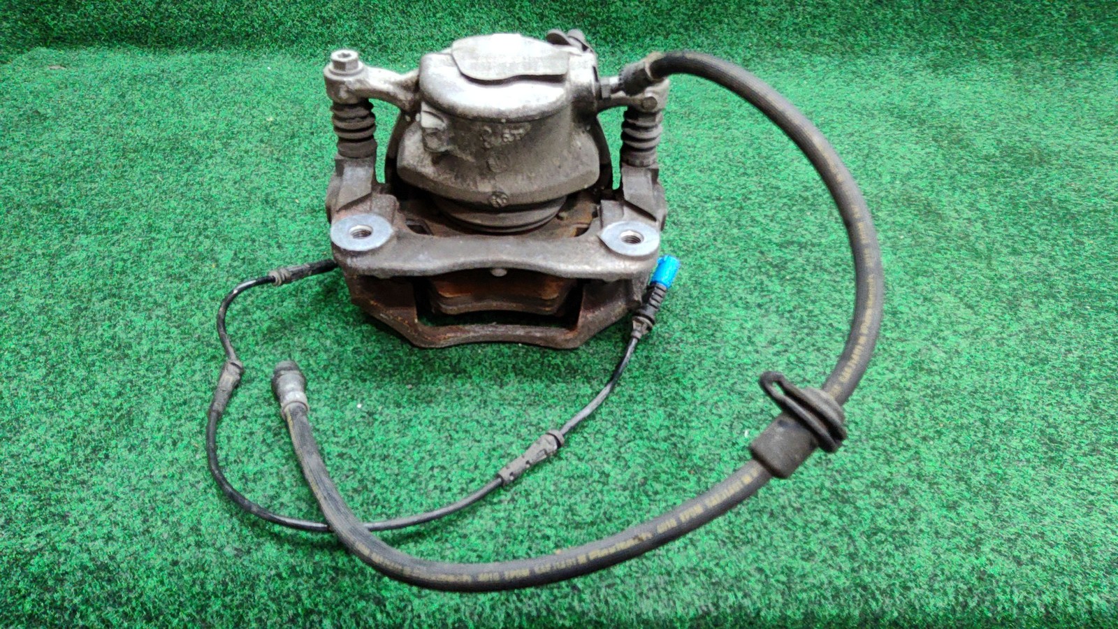 2019-2022 Bmw 330i Left Front Caliper Housing Assembly 76k Mls Oem 34106872799