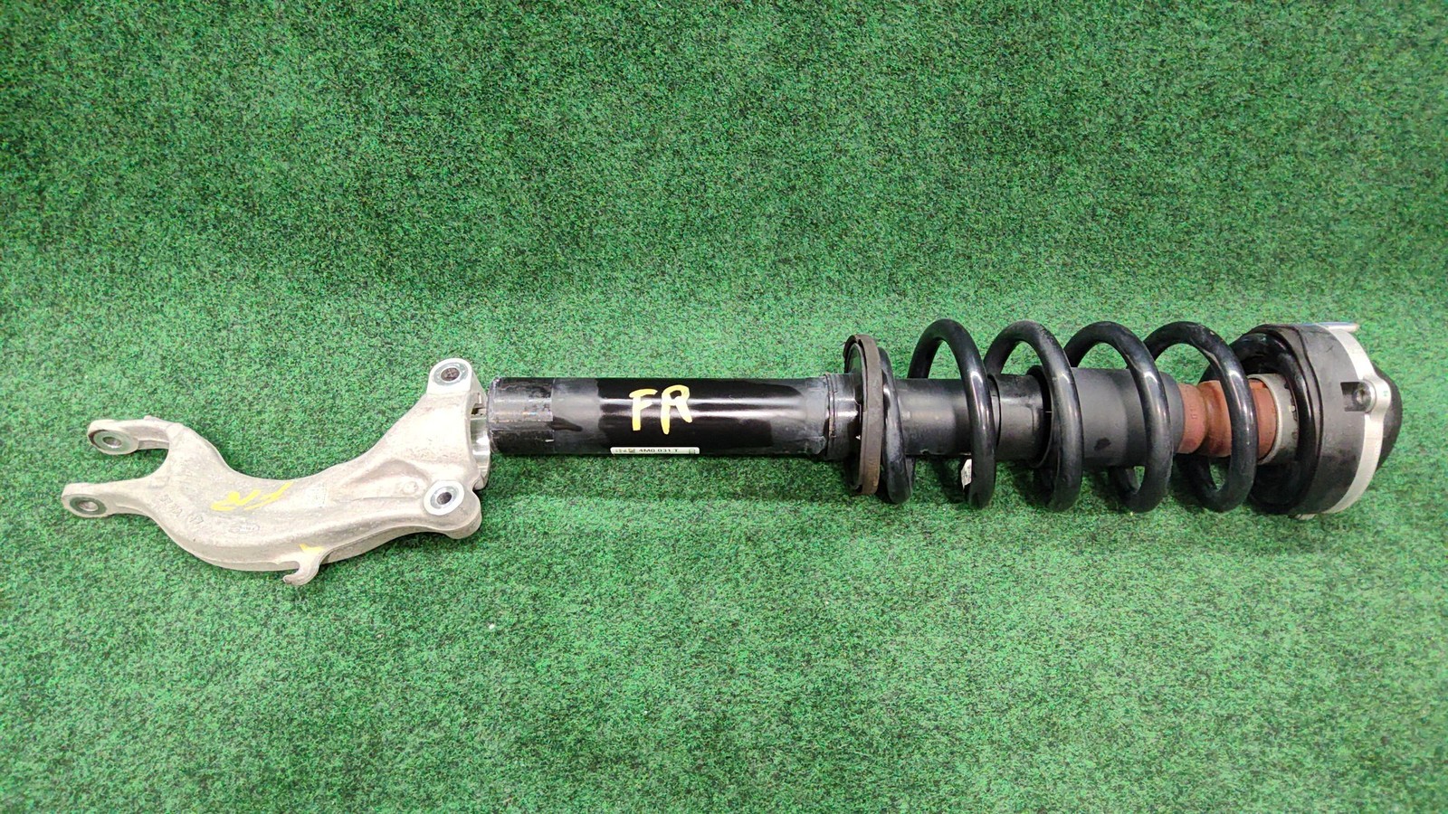 2017-2025 Audi Q7 Front Right Suspension Shock Absorber Oem 4m0413038 4m0413031t