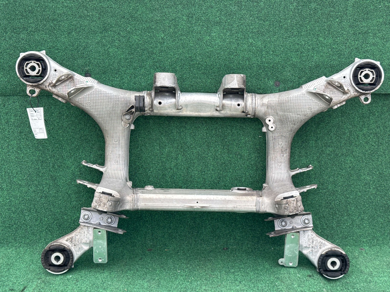 2017-2023 BMW 530i AWD Rear Subframe Suspension Crossmembe OEM 33316861201