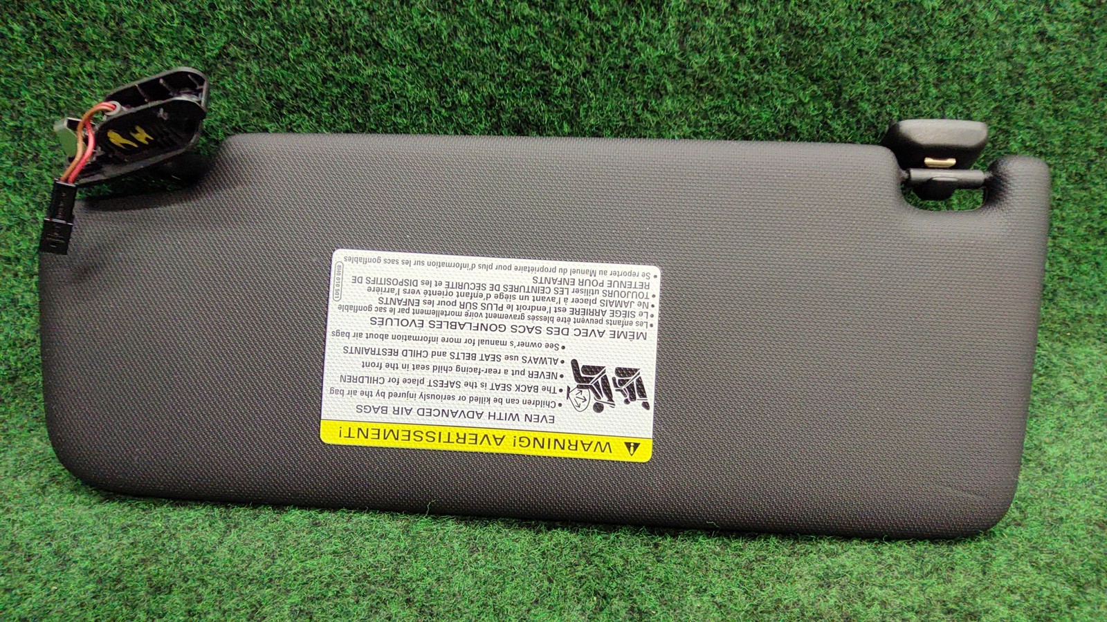 2017-2019 Audi A4 Quattro Right Front Sun Visor Oem 8w0857552am