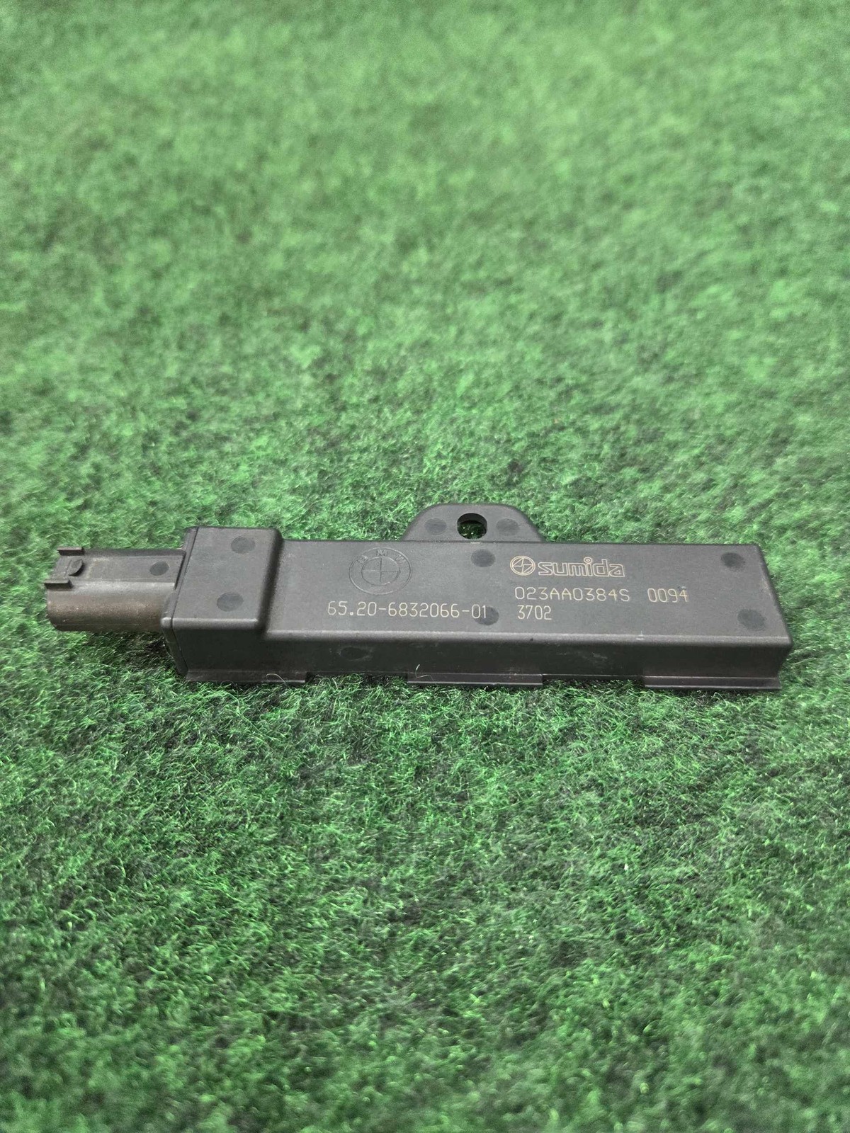 2017-2022 Bmw X7 Comfort Assembly Outside Antenna Oem 65206832066