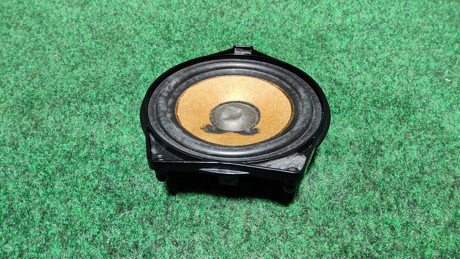 2014-2021 Mercedes Benz C300 Dashboard Mount Center Speaker Oem A2058200902