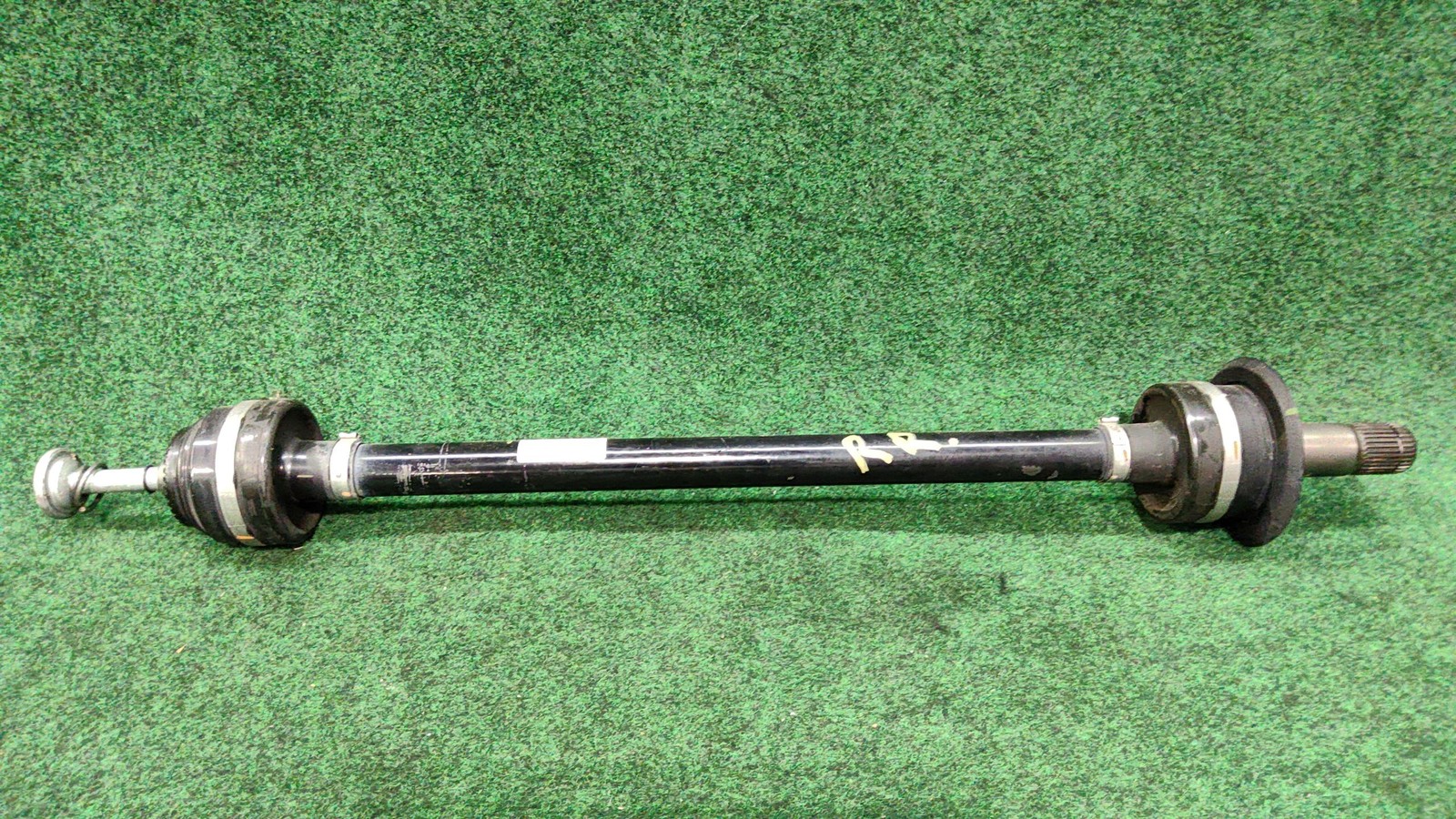 2019-2023 BMW X5 40i Rear Right Axle Shaft OEM 33208487508