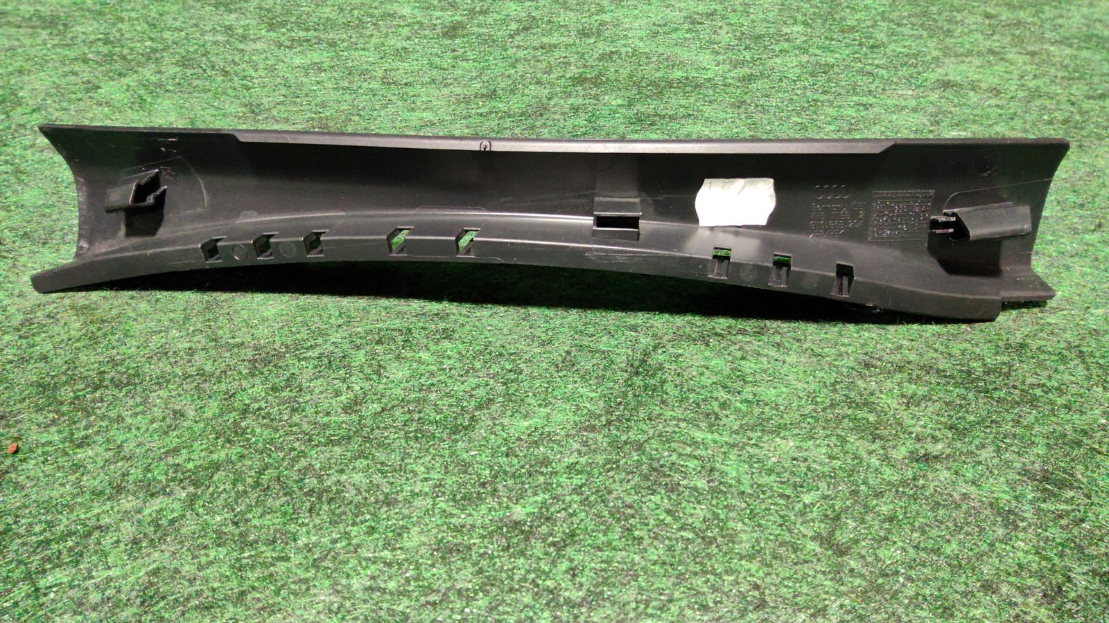 2015-2020 Audi A3 Quattro A-pillar Centre Trim Right Oem 8v0868204