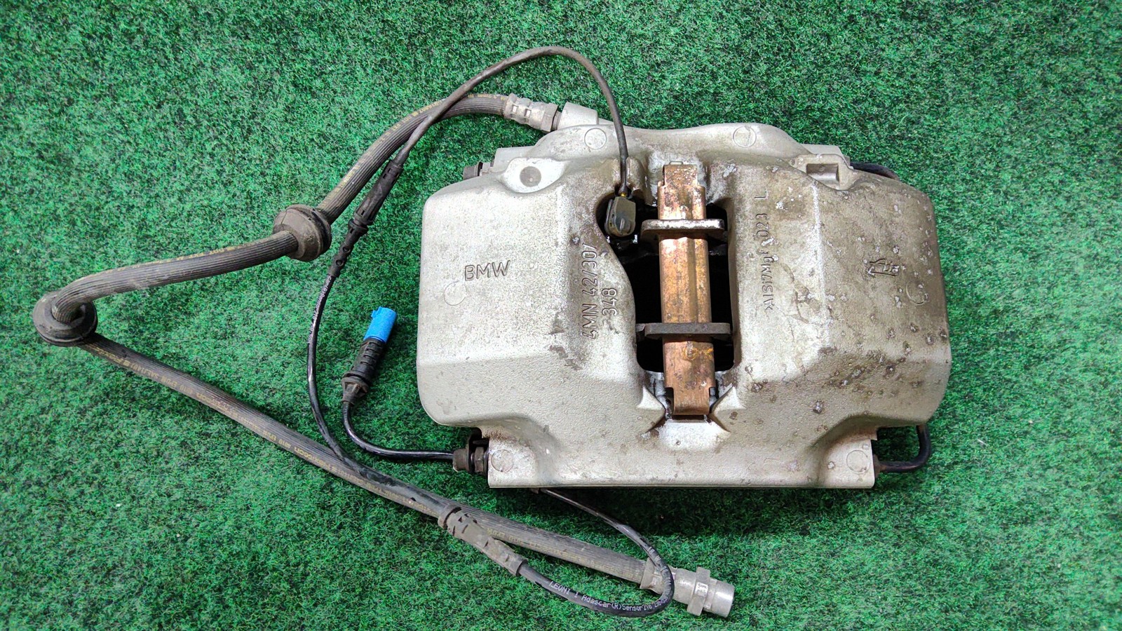 2019-2025 BMW X5 40i Front Left Caliper OEM 34116883483