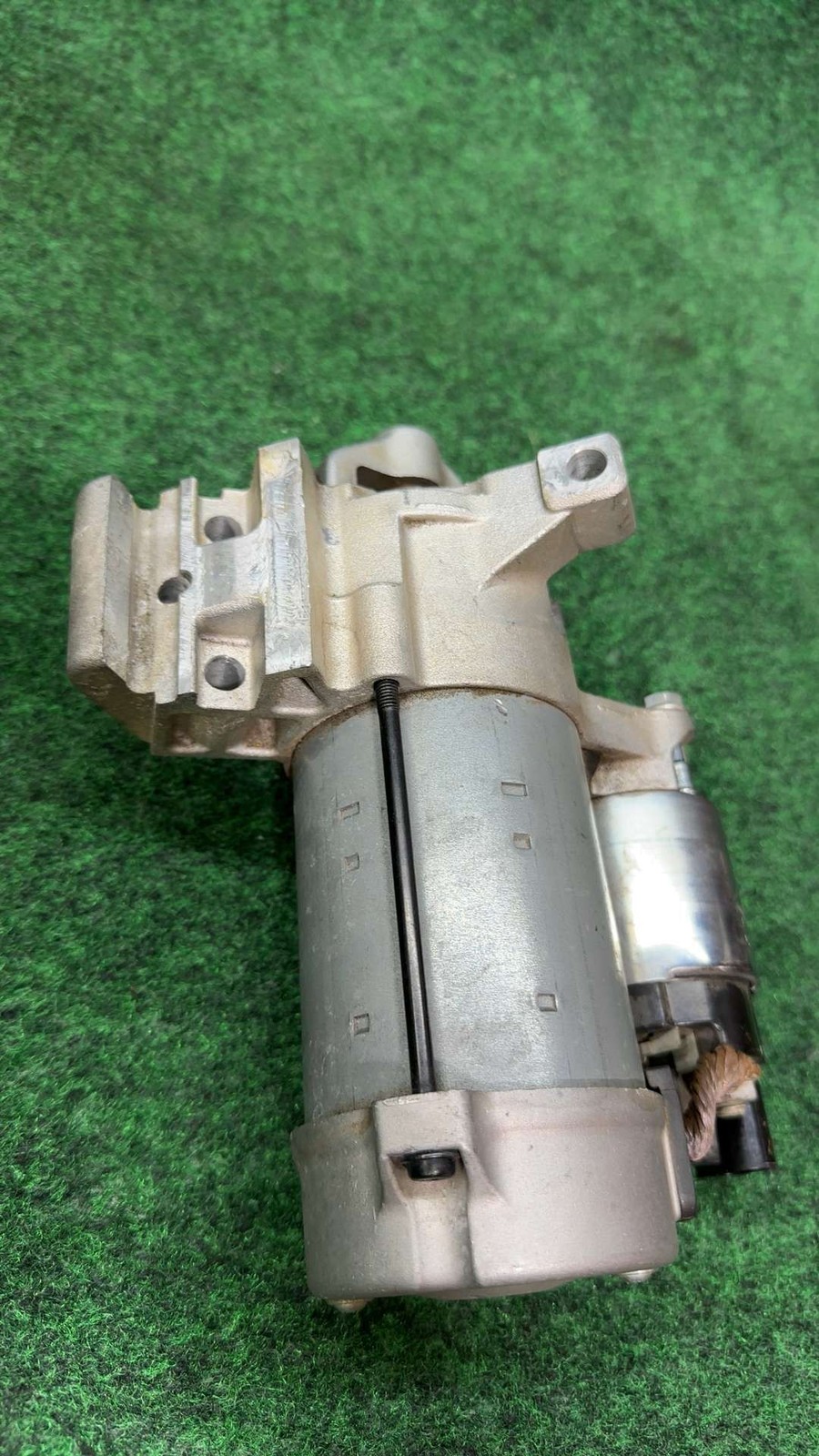 2018 BMW 740i Starter Motor 3.0L OEM 12418621840