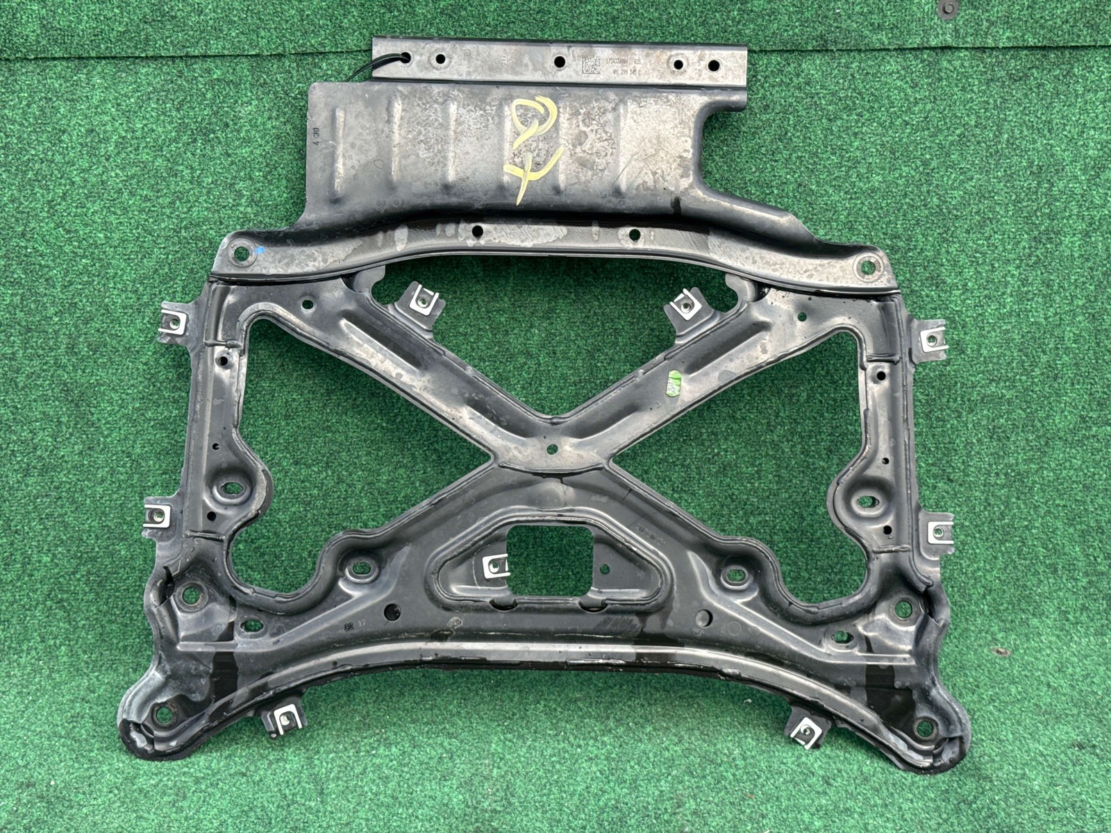 2017-2019 Audi Q7 Front Crossmember Brace Gearbox Oem 4m0399345