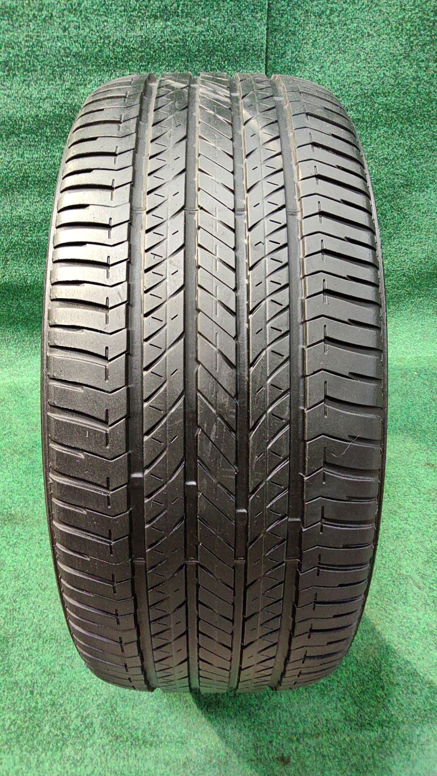 Tire 20' 275/45-20 Bridgestone Dueler H/L