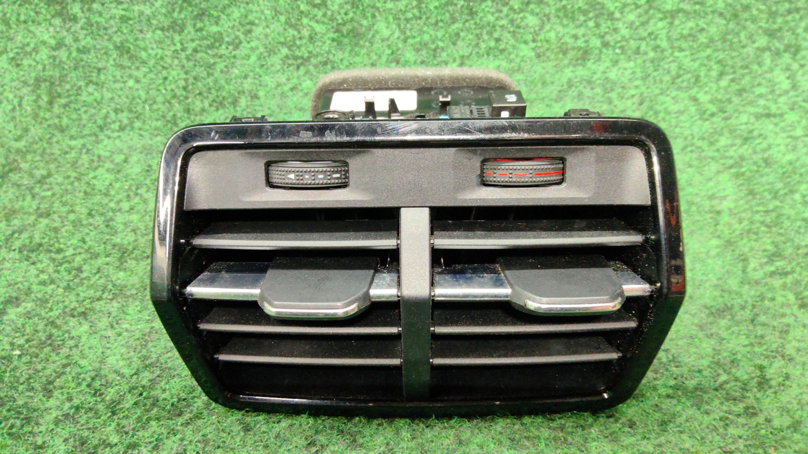 2021 Audi Q3 Rear Center Console Vent Oem 83a819203a 6ps
