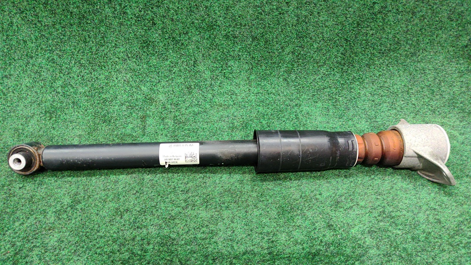 2017-2021 Audi A4 Rear Left Strut Shock Absorber Oem 8w0513035aa