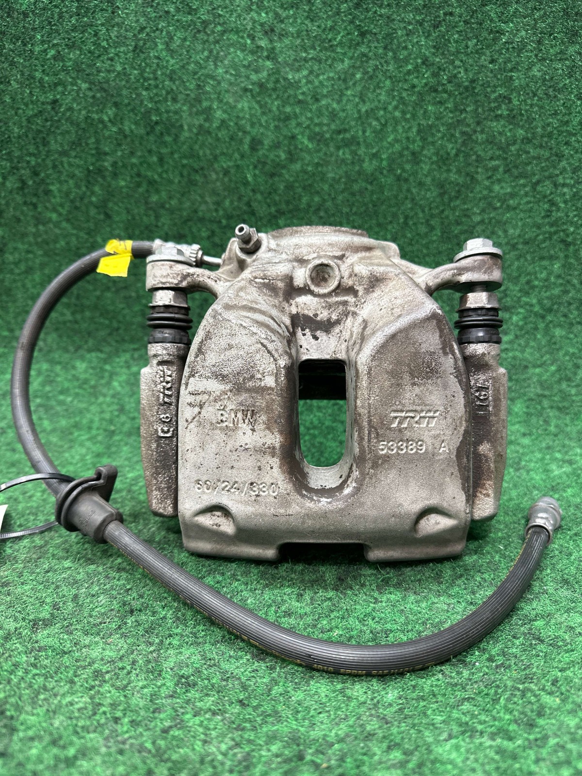 2019-2025 BMW 330I Front left caliper assembly OEM 34106872799 34106882255