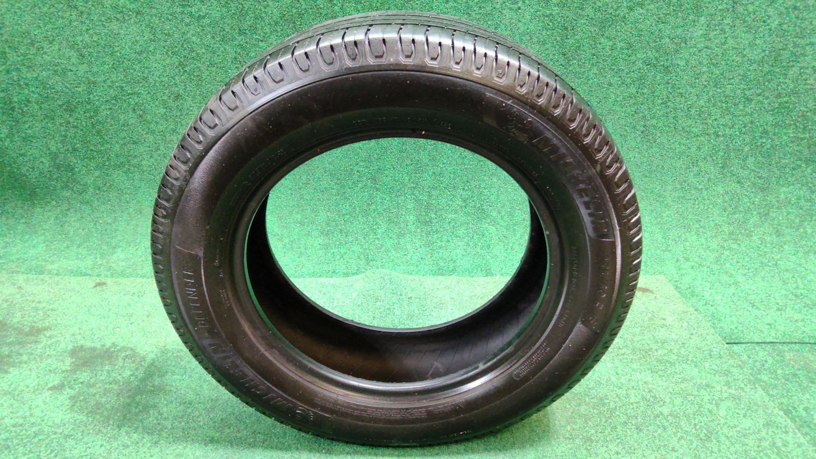 Michelin Defender 18-WHL 235/60/R18