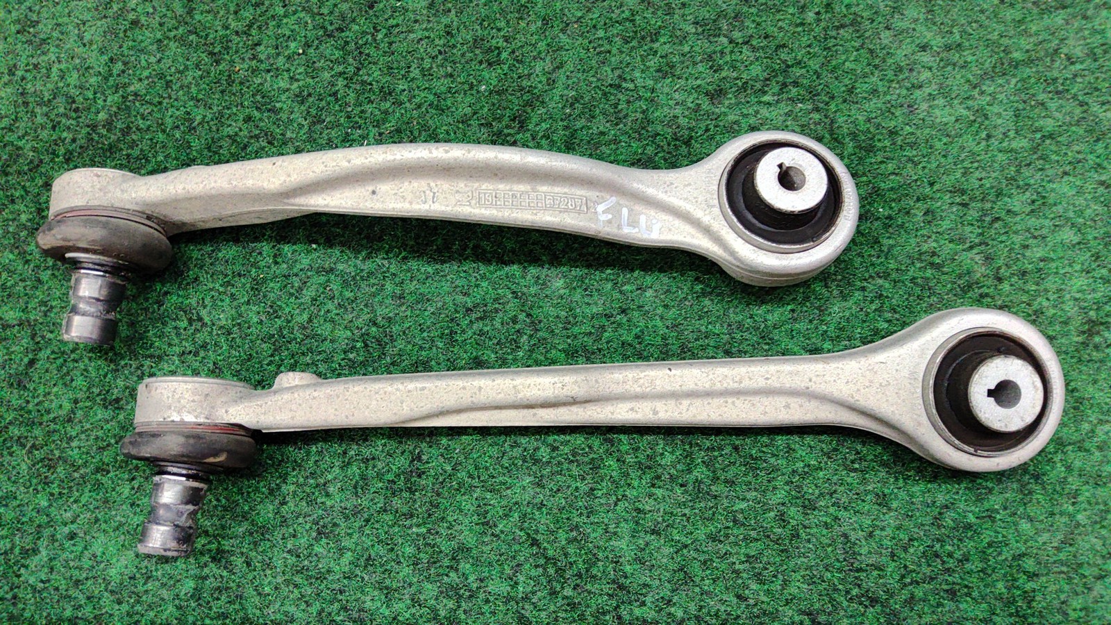 2018-2025 Audi SQ5 Front Left Set Control Arms 54k Mls Oem 4mo407505b 4m0407509b