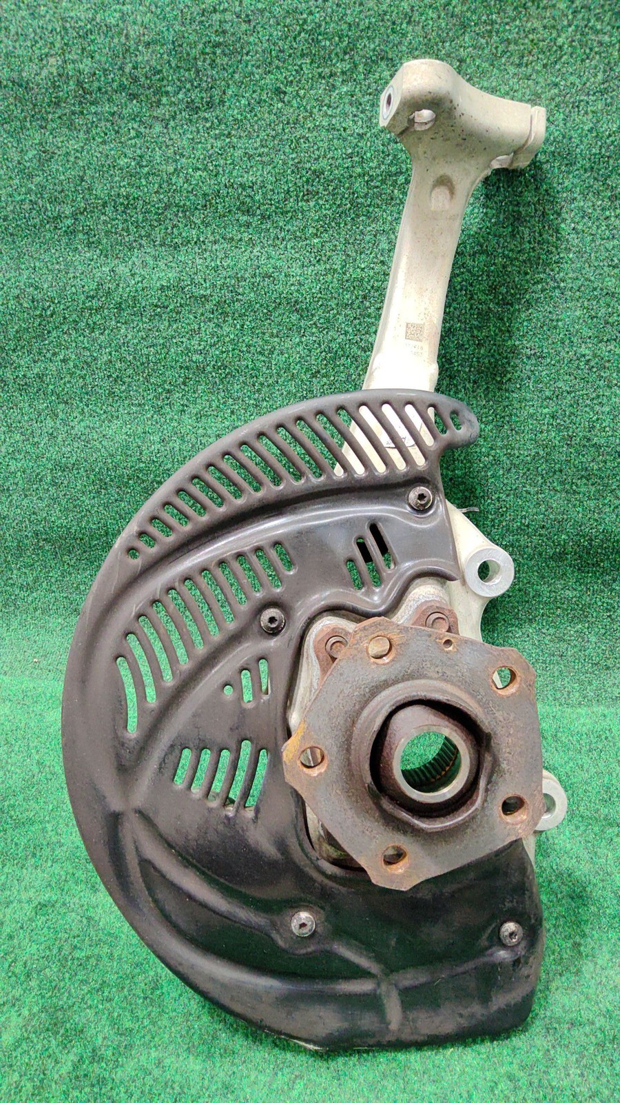 2018-2021 Audi SQ5 Front Left Steering Knuckle 54k Mils Oem 80a407253c 80a407559