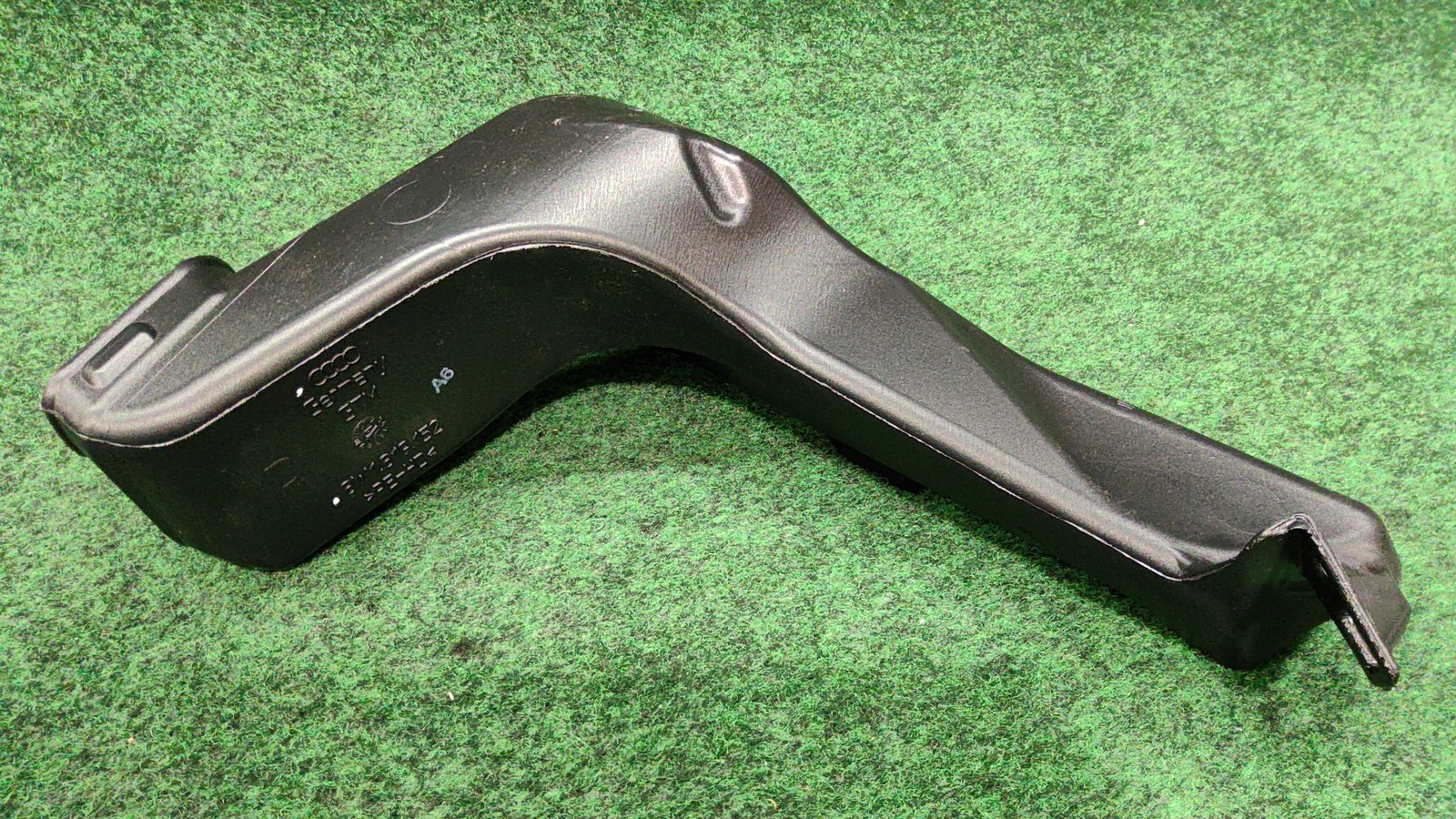 2018-2025 Audi A5 Front Right Footwell Vent Panel Air Duct Oem 8w1819152