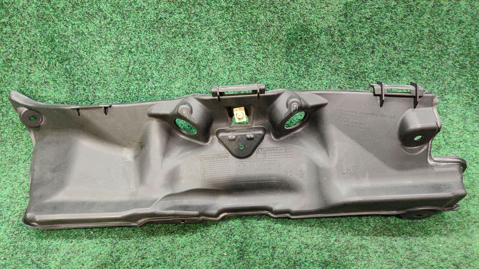 2019-2020 BMW X5 Engine Bay Firewall Center Lower OEM 51717424940