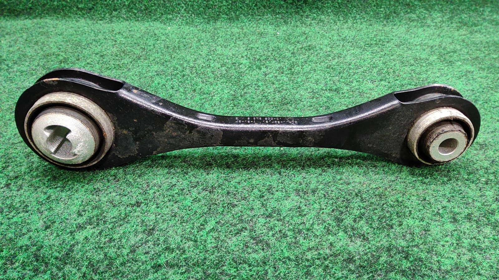2018-2022 BMW 330i Rear Right Guiding Upper Control Arm OEM 33326878632