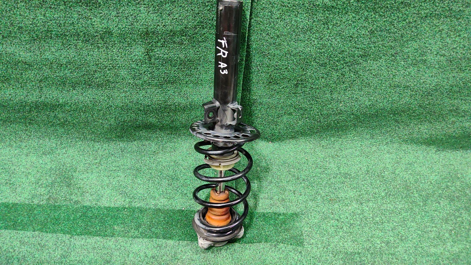 2018-2024 Bmw X3 Strut Assembly Front Right Oem 31316871780