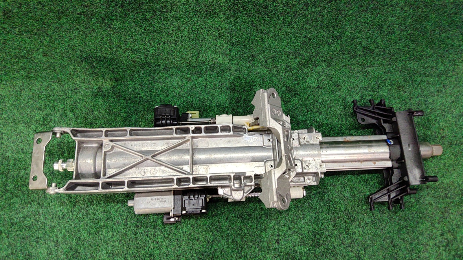 2018-2023 BMW 530i Steering Column Electric Adjustment OEM 32306894879