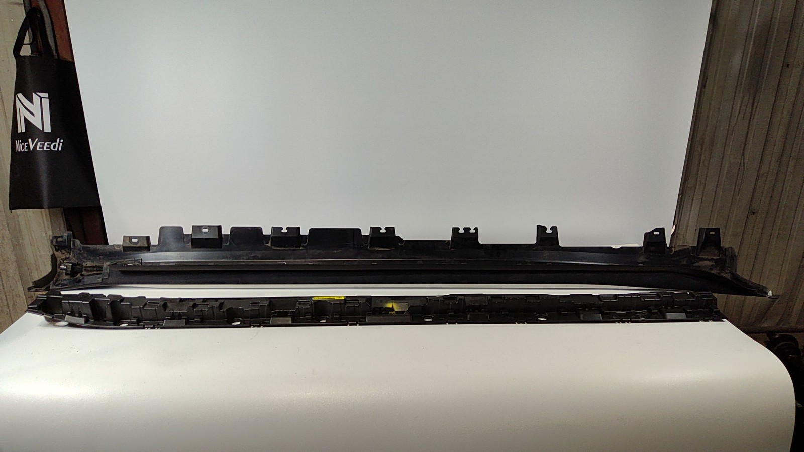 2019-2025 Bmw X5 Left Door Rocker Moulding Black475m Oem 51778498997 51778498999