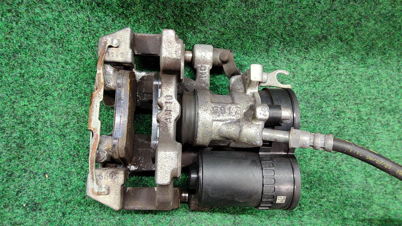 2016-2022 Bmw X1Caliper Asmbly Rght Rear Oem 34206860406 34206883034 34216860398