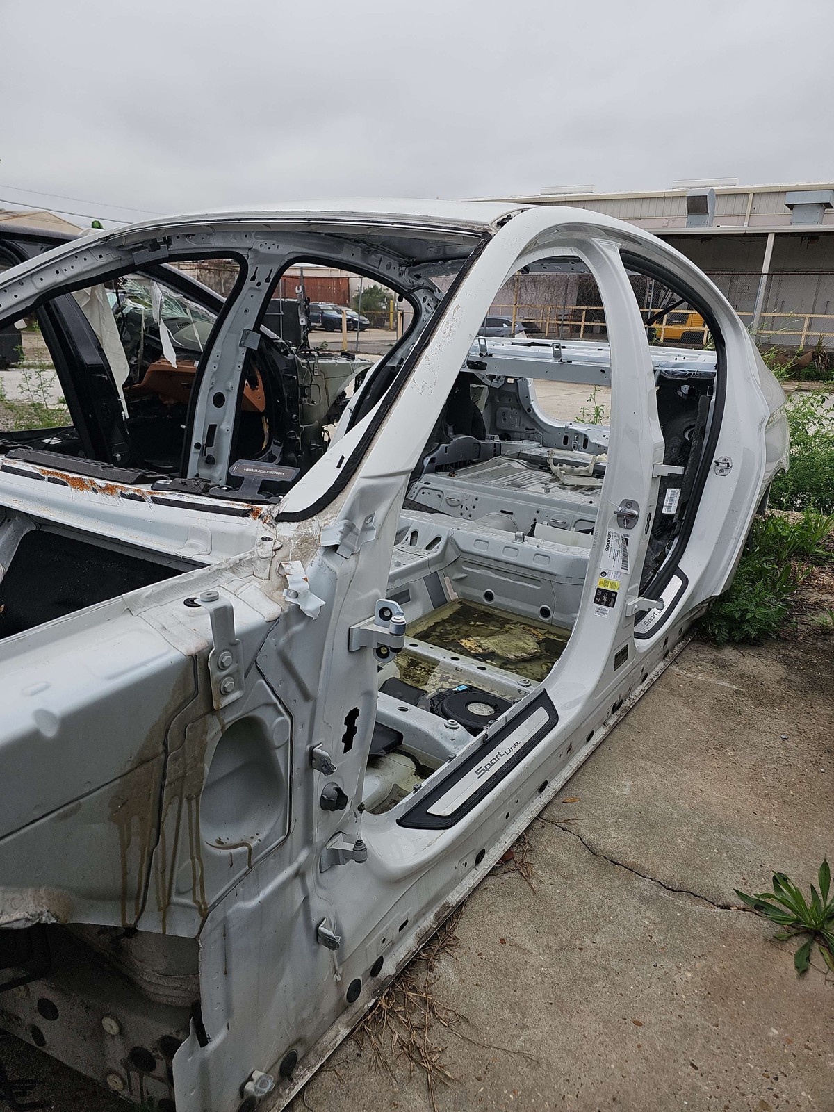 2017-2023 Bmw 530i A Pillar Body Frame Left Alpine White/300 Oem 41007437593