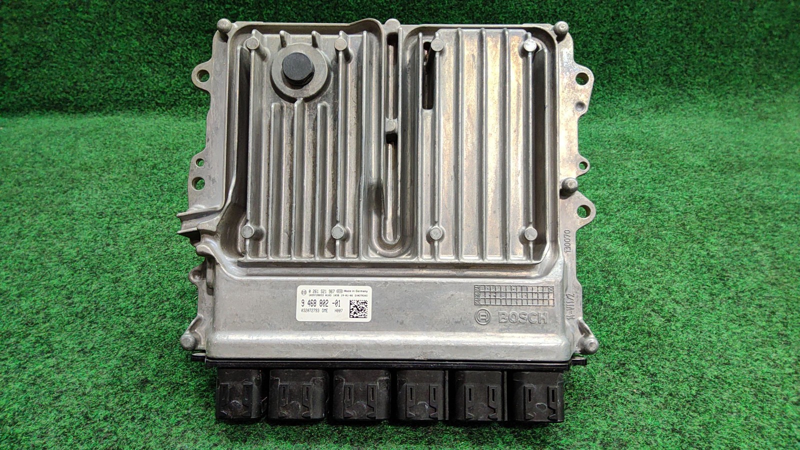 2017-2023 BMW 530i Engine Basic Control Module OEM 12148744139