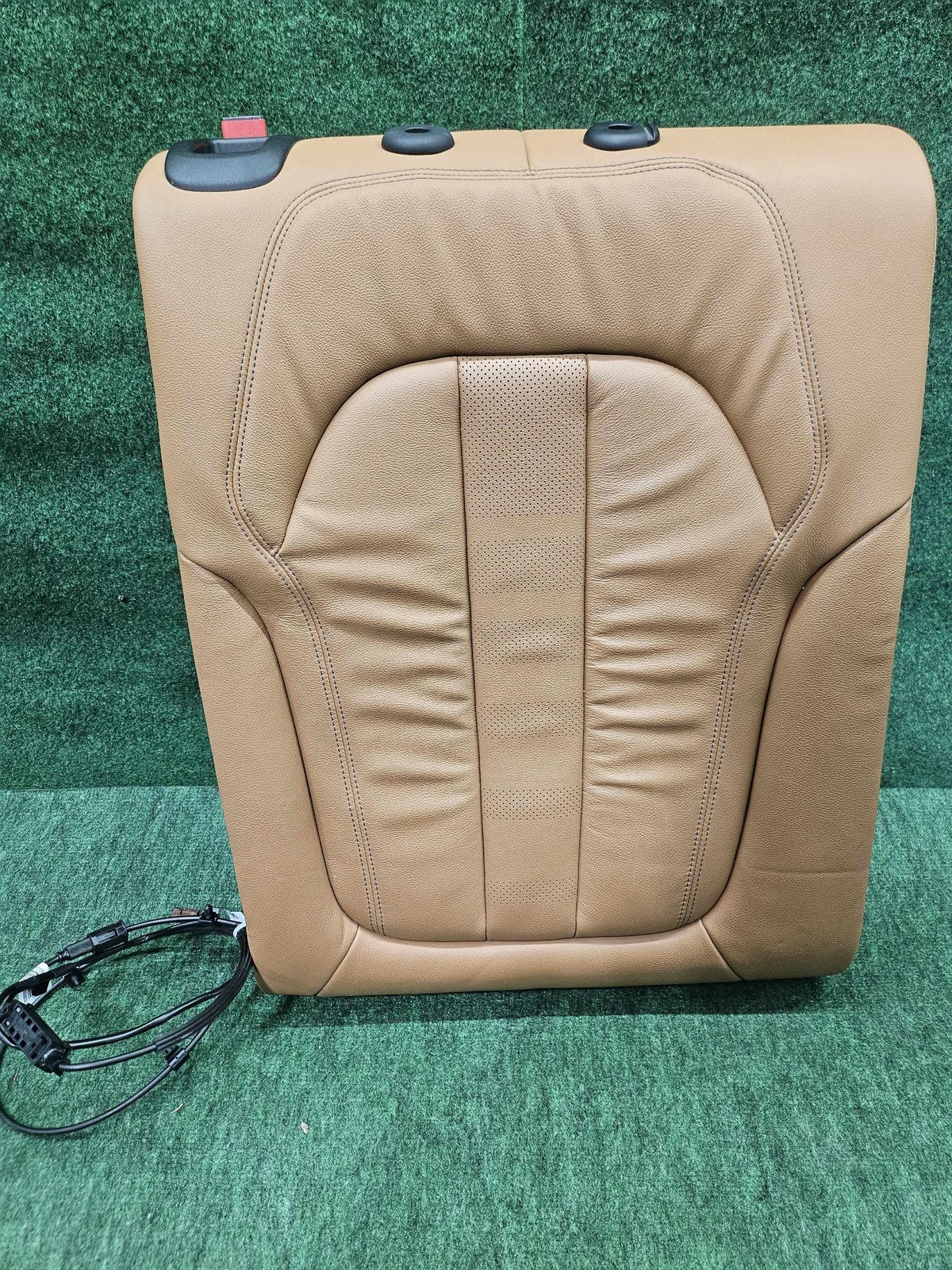 2019-2023 BMW X5 Rear Upper Cushion RH Cognac/MCRI OEM 52208493616