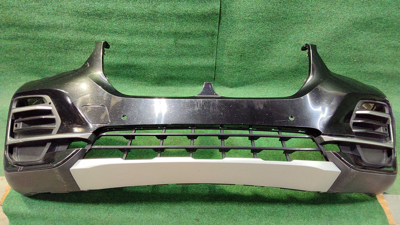 2019-2023 BMW X5 Front Bumper OEM 51119492878 51117421798 51115A1E045