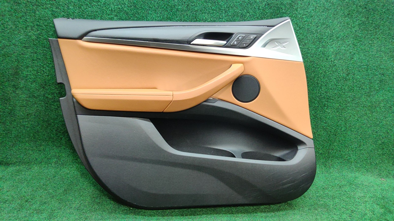 2018-2024 Bmw X3 Left Front Door Trim Panel Cognac Oem 51415a208b1