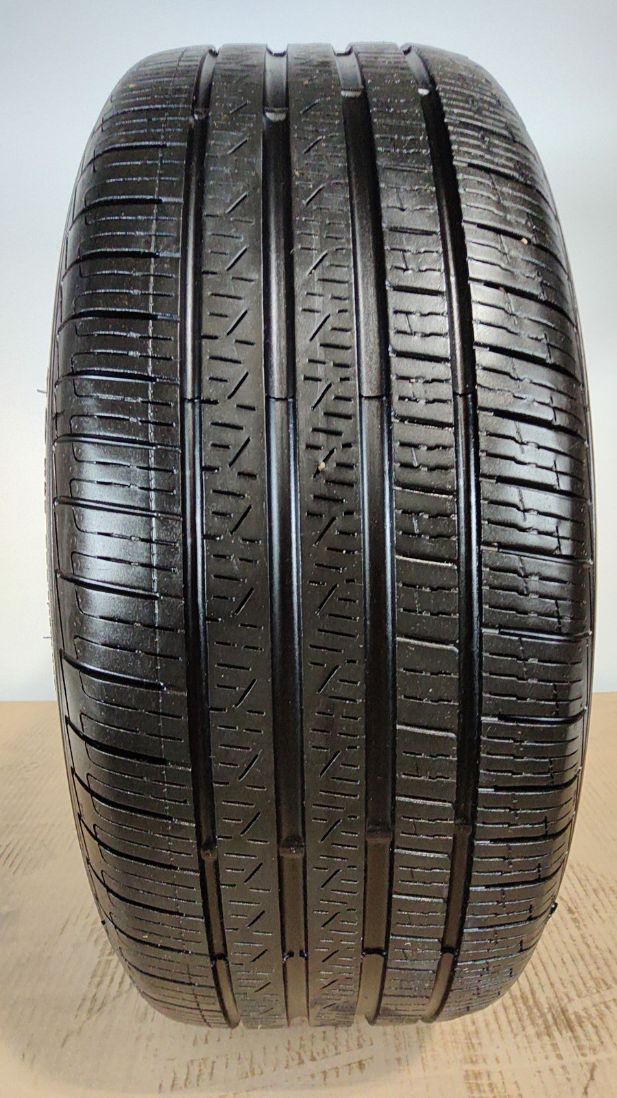 18 19 20 21 22 23 BMW 530I Tire 18' Whl 245/45-18Pirelli Cinturto 30% run out
